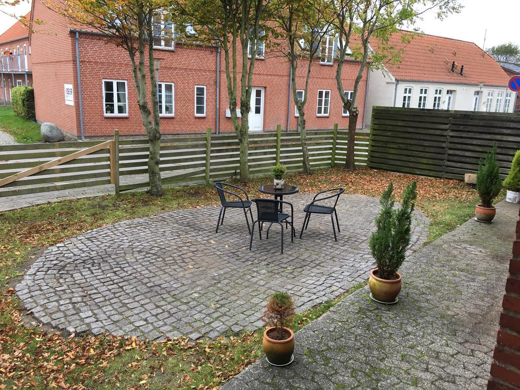 Studio Apartment In Højer Екстериор снимка