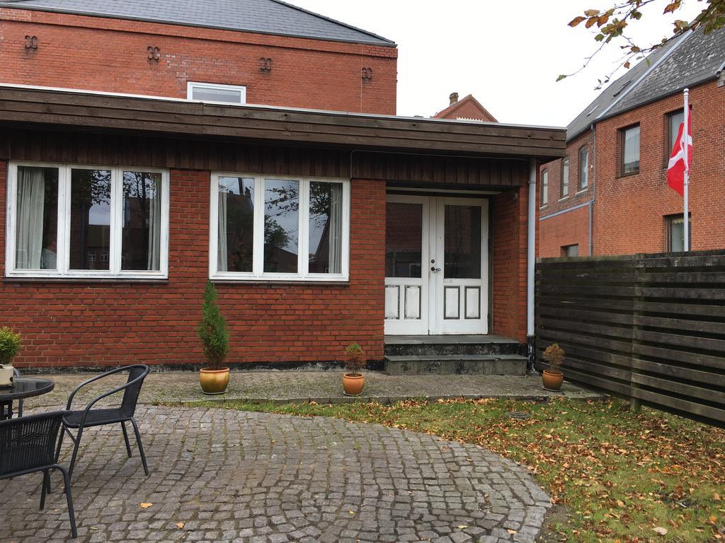 Studio Apartment In Højer Екстериор снимка